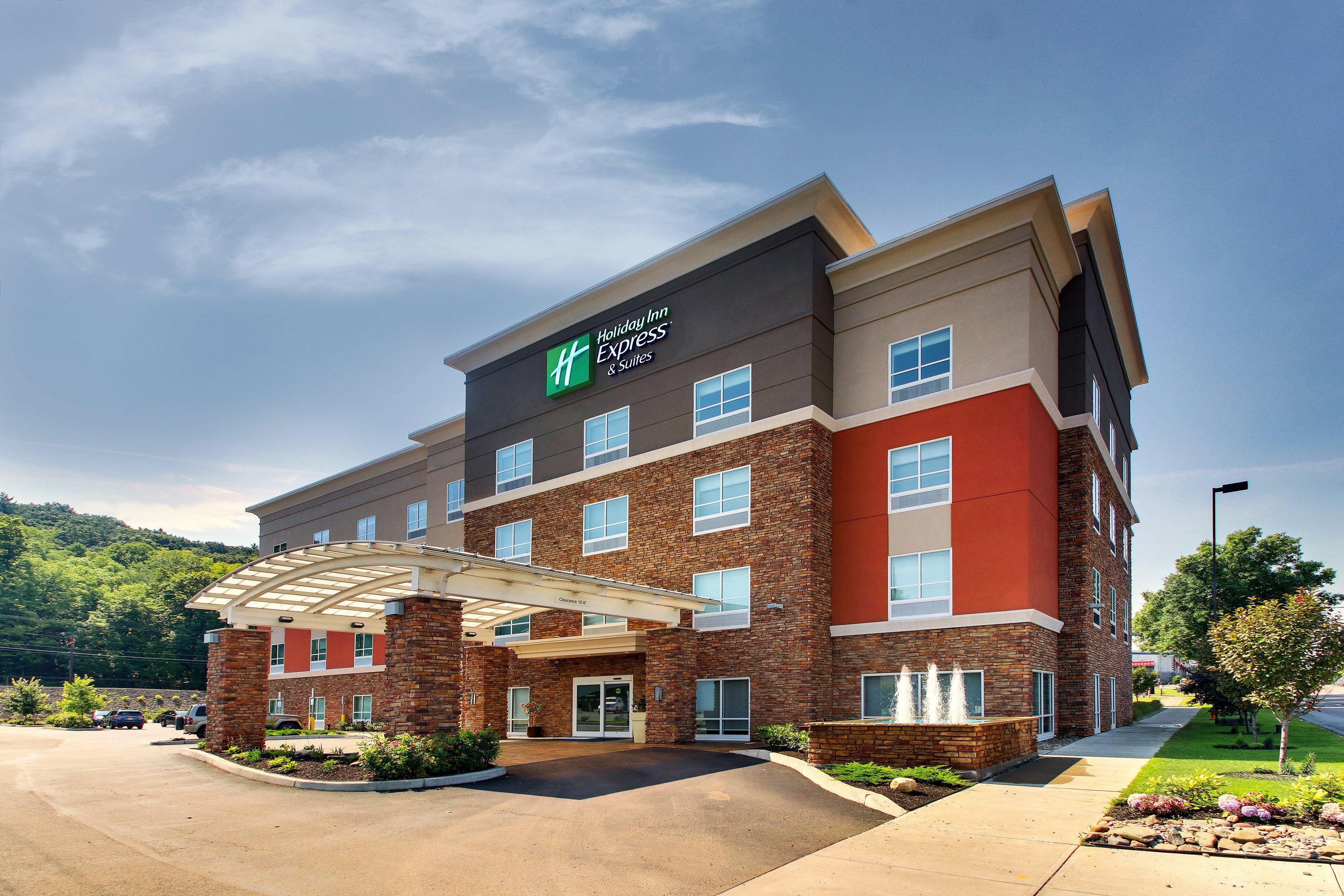 Holiday Inn Express & Suites Ithaca By Ihg Exterior foto